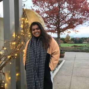 Meet your Posher, Shailee